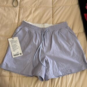 Lululemon men’s pool short